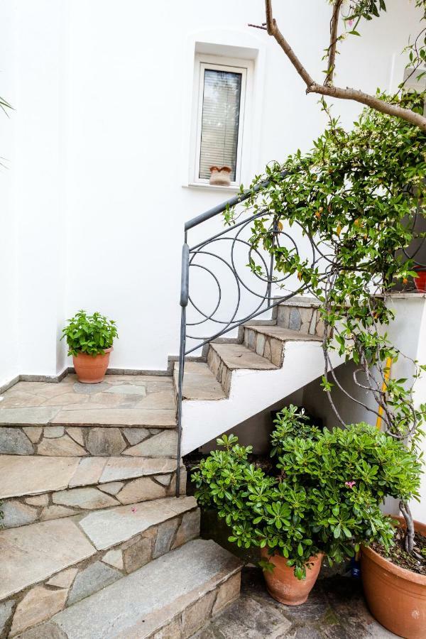 Апартаменты Casa Bianca Μεζονέτα Με Θέα Στη Θάλασσα Неос-Мармарас Экстерьер фото